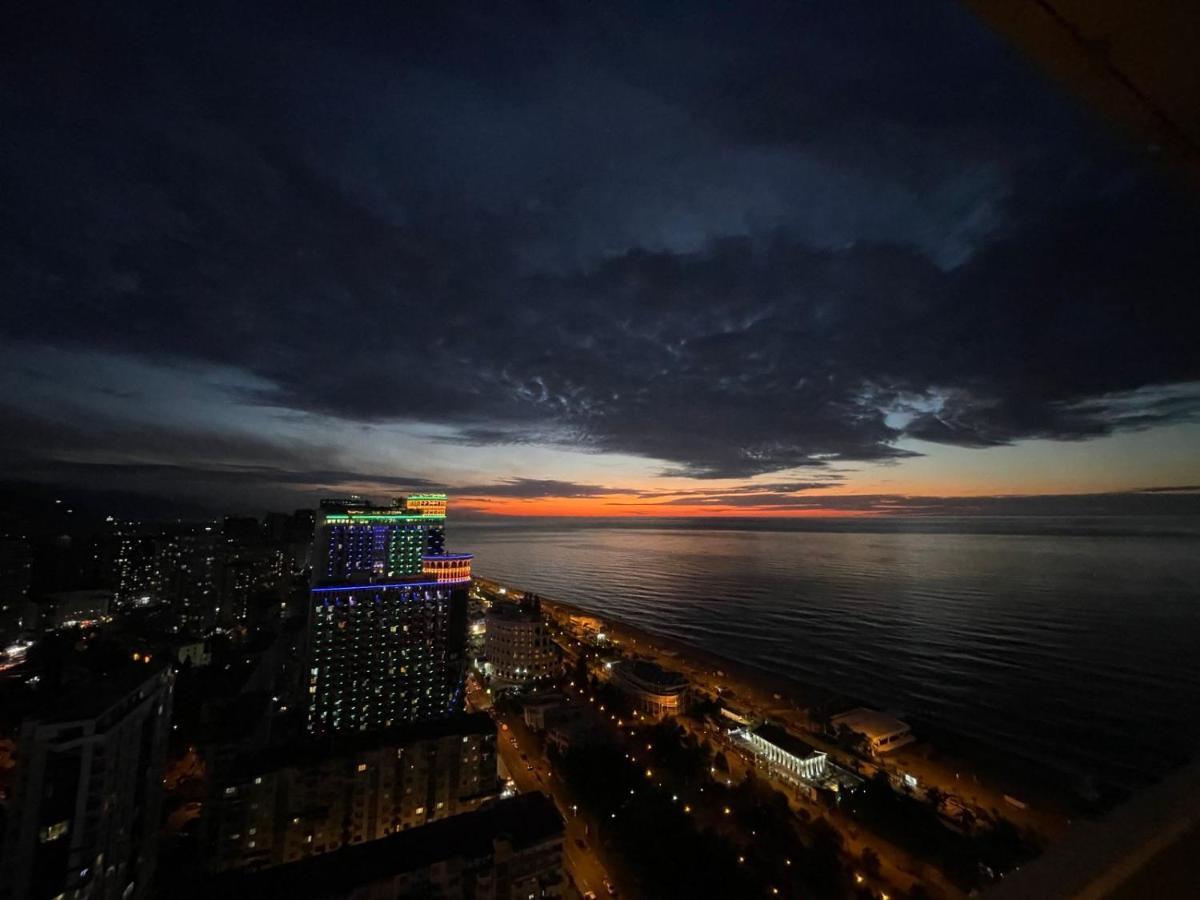 Black Sea Apartment In Orbi City Batoemi Buitenkant foto