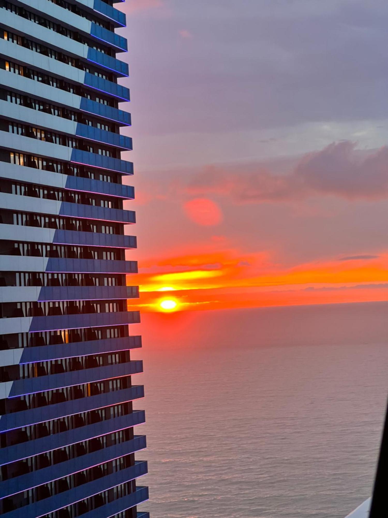 Black Sea Apartment In Orbi City Batoemi Buitenkant foto